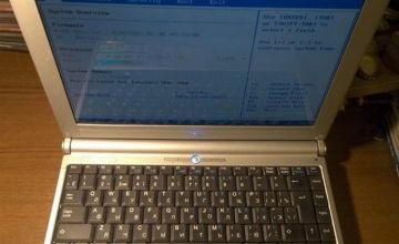 Компактный ноутбук msi s262 (внешне как новый,есть документы, коробка)