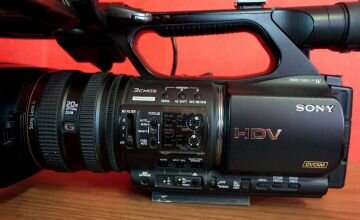 Продам sony hvr-z5e